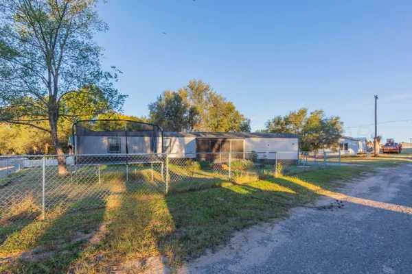 $83,000 | 217 East 4th Street, Lefors, TX 79054