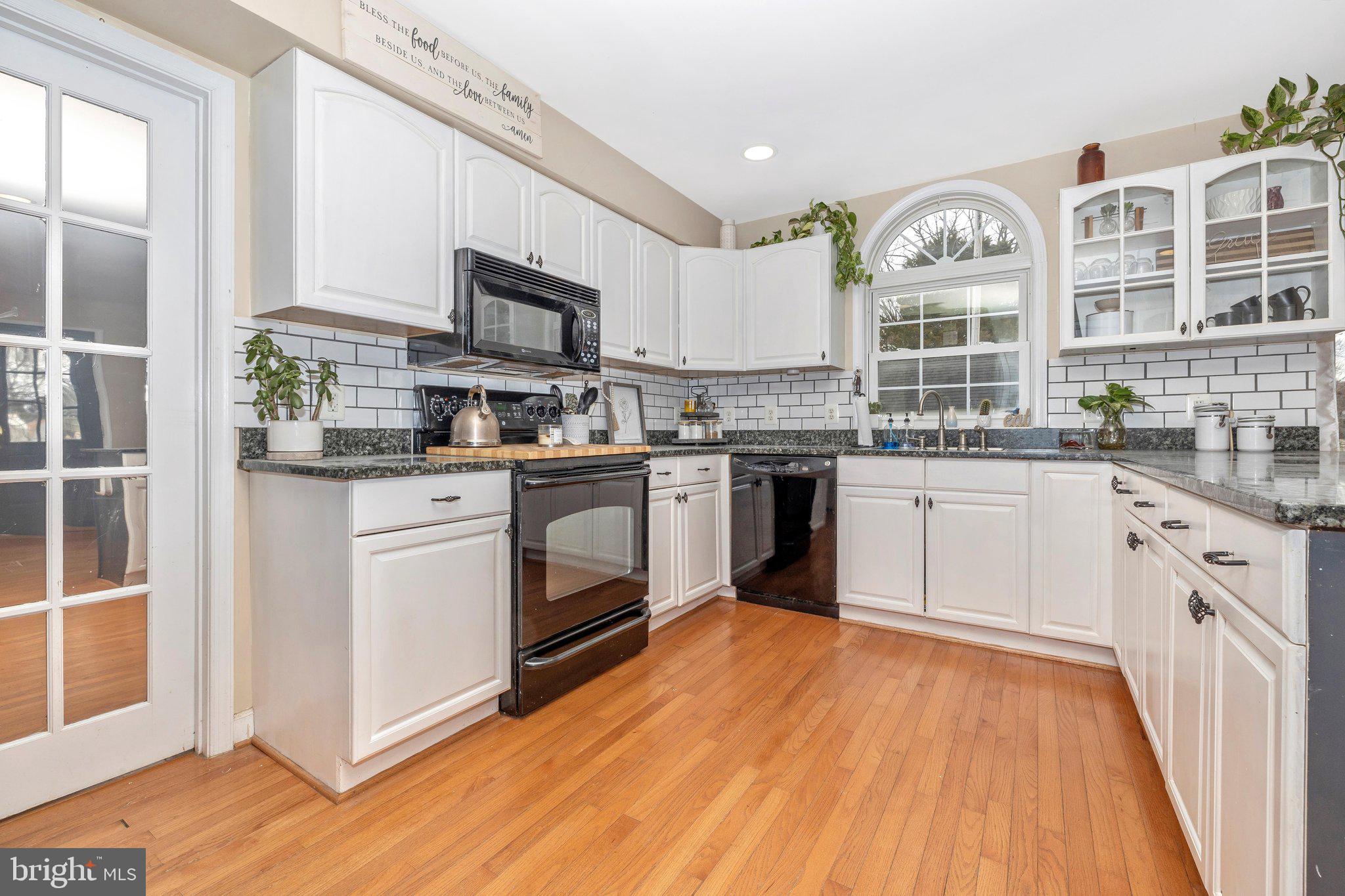 4019 Lynn Burke Road Monrovia, MD 21770 - Photo 13 of 36 Kitchen