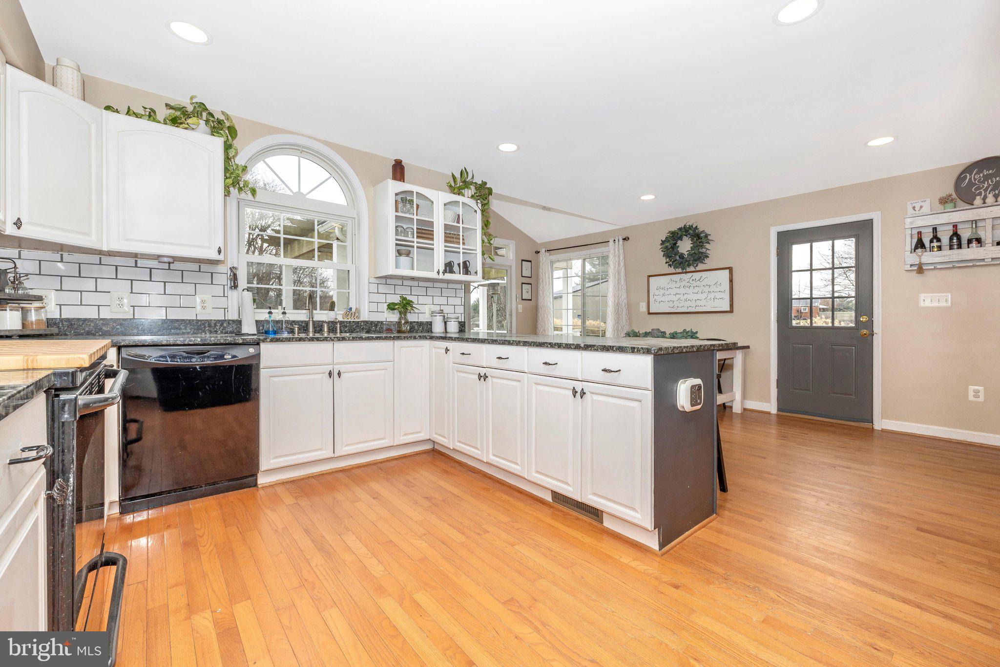 4019 Lynn Burke Road Monrovia, MD 21770 - Photo 15 of 36 Kitchen