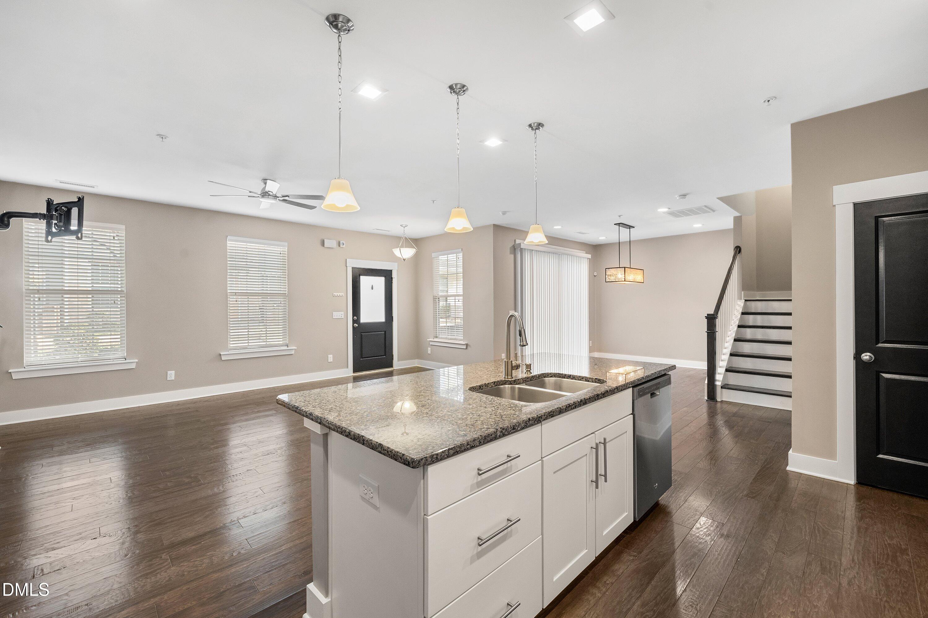 9305 Alcazar Walk Raleigh, NC 27617 - Photo 4 of 45 17-9305 Alcazar Walk No fire _5804