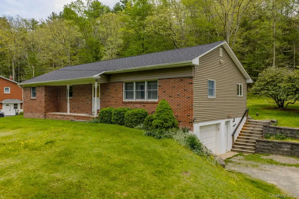 $315,000 | 205 Airport Road, Yulan, NY 12792