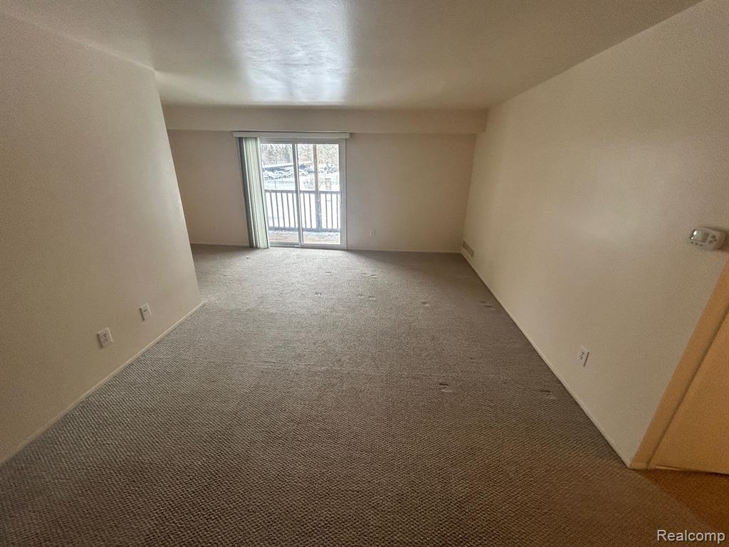 30042 West 12 Mile Road, Unit 56 Farmington Hills, MI 48334 - Photo 14 of 31