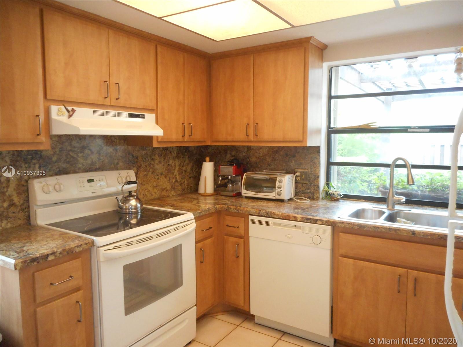 13235 Southwest 110th Terrace, Unit 183 Miami, FL 33186 - Photo 8 of 21