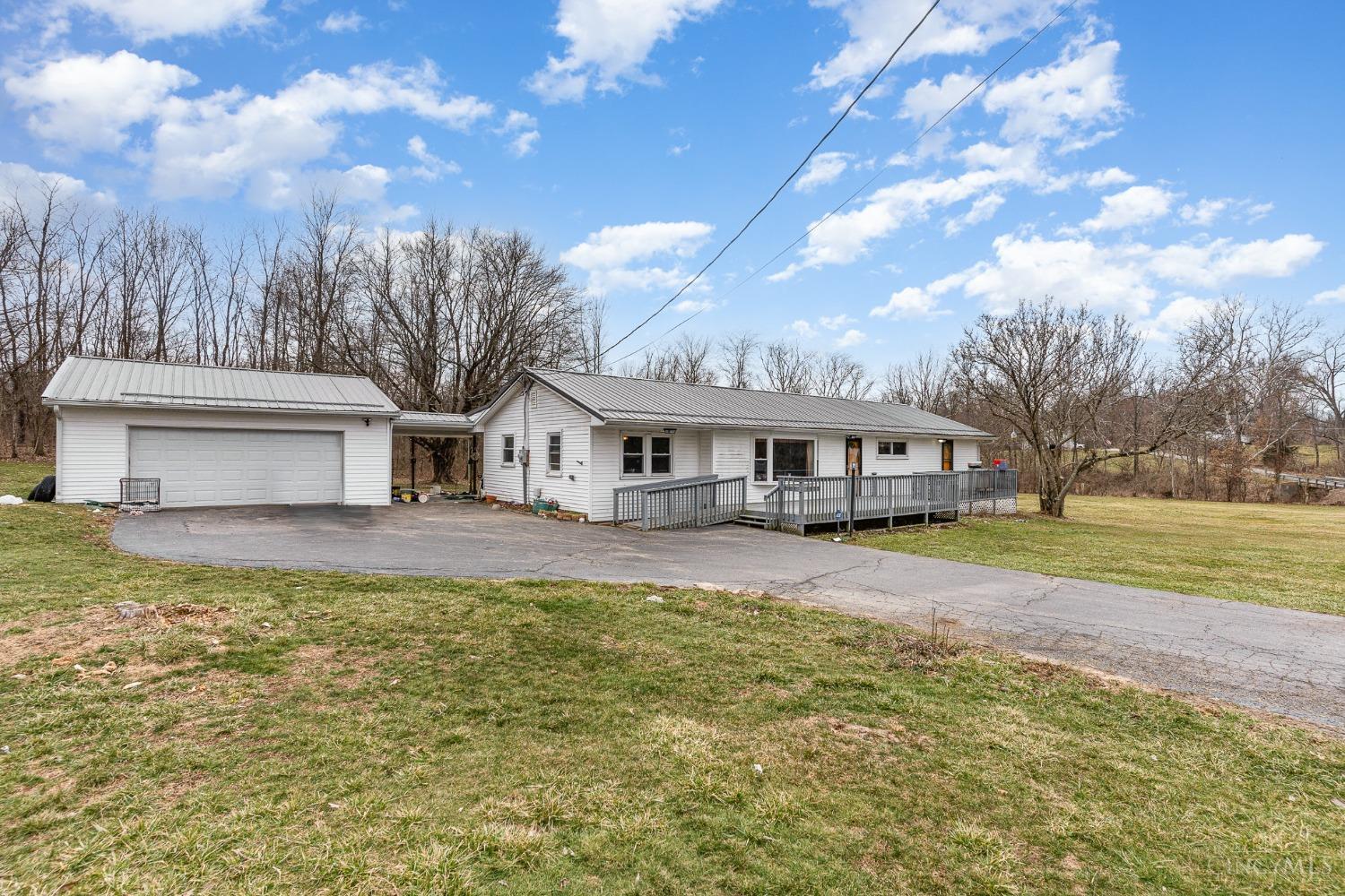 10349 Carter-Howell Road Blanchester, OH 45107 - Photo 2 of 16 Gallery Image 2