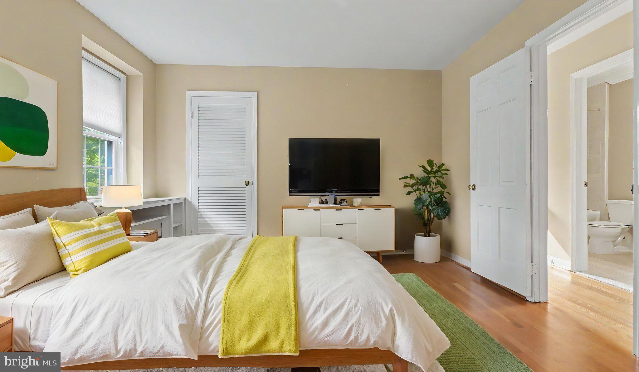 6770 Baron Road McLean, VA 22101 - Photo 44 of 81 Bright and inviting bedroom retreat.
