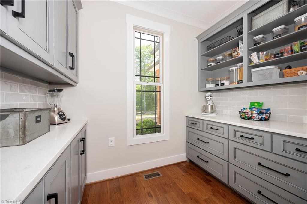 7988 Ridge Road Tobaccoville, NC 27050 - Photo 24 of 41 Pantry