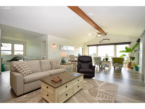 $1,100,000 | 7835 Brooten Mountain Road, Pacific City, OR 97135