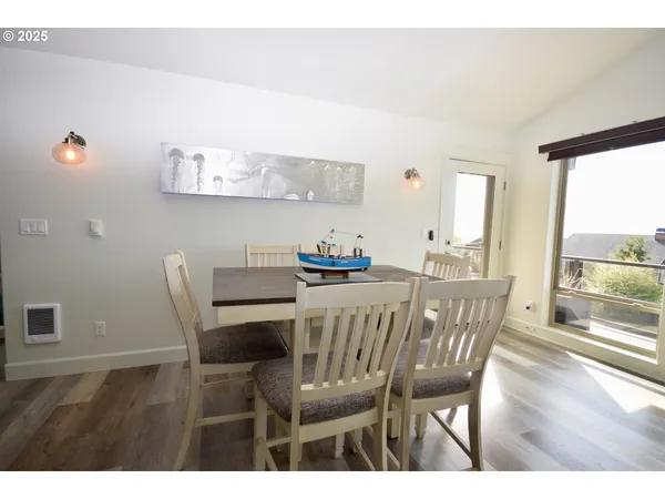 $1,100,000 | 7835 Brooten Mountain Road, Pacific City, OR 97135