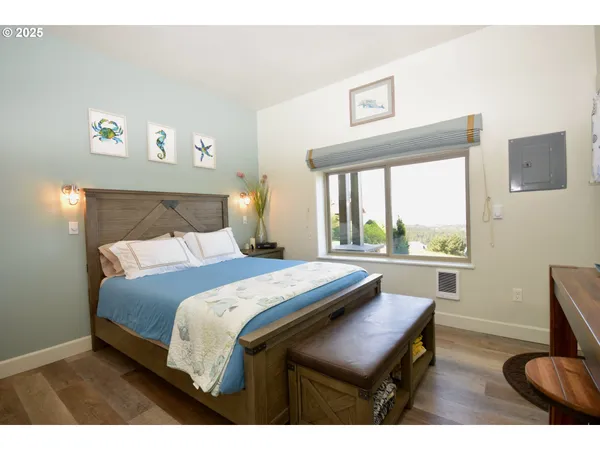 $1,100,000 | 7835 Brooten Mountain Road, Pacific City, OR 97135