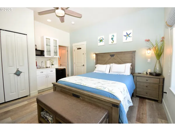 $1,100,000 | 7835 Brooten Mountain Road, Pacific City, OR 97135