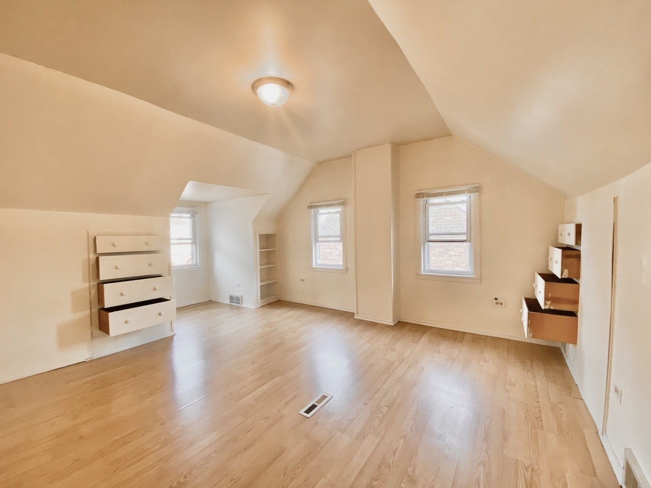 18034 Ridgewood Avenue Lansing, IL 60438 - Photo 14 of 35