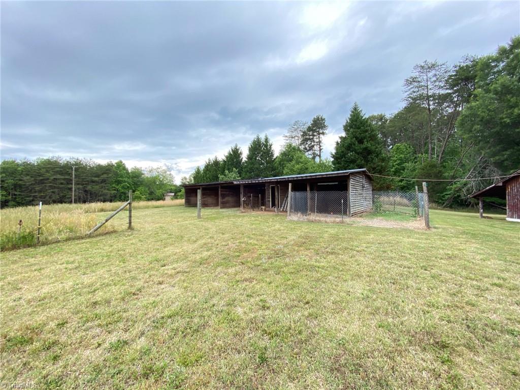 375 Manuel Road Mayodan, NC 27027 - Photo 30 of 39 Gallery Image 30