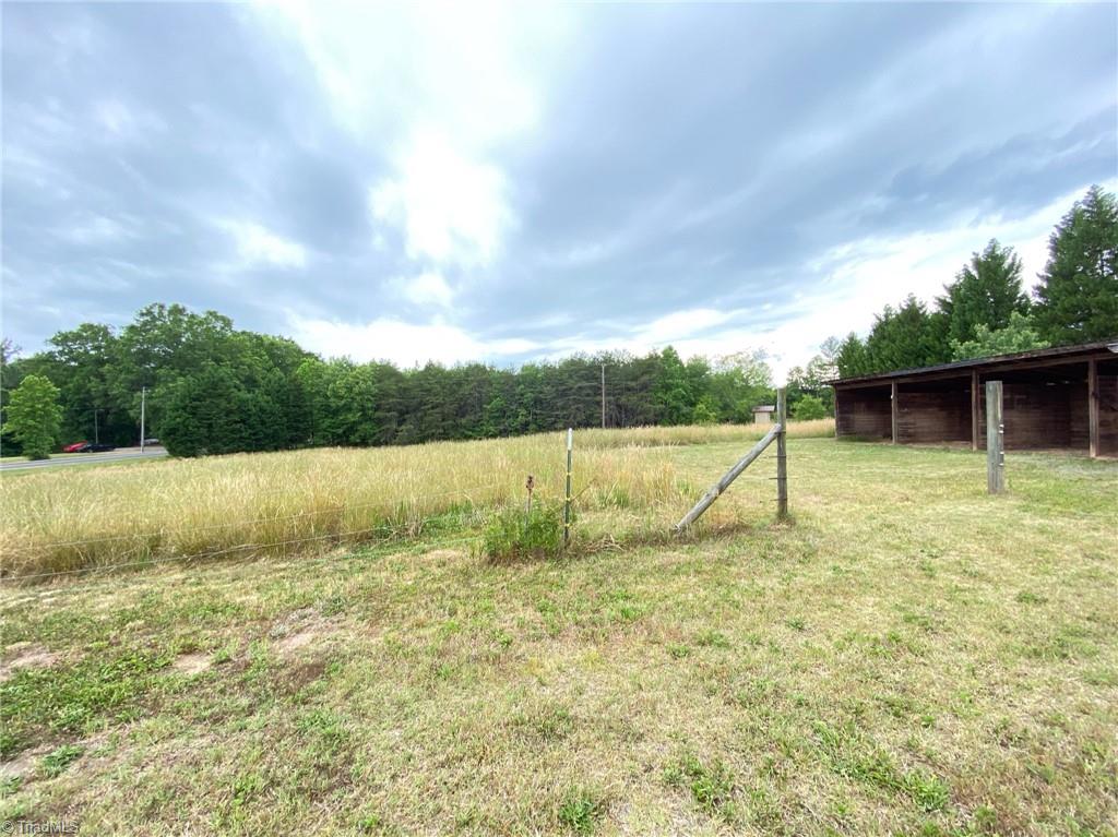 375 Manuel Road Mayodan, NC 27027 - Photo 34 of 39 Gallery Image 34