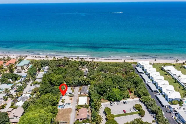 $4,000 | 7 Belair Drive, Boynton Beach, FL 33435