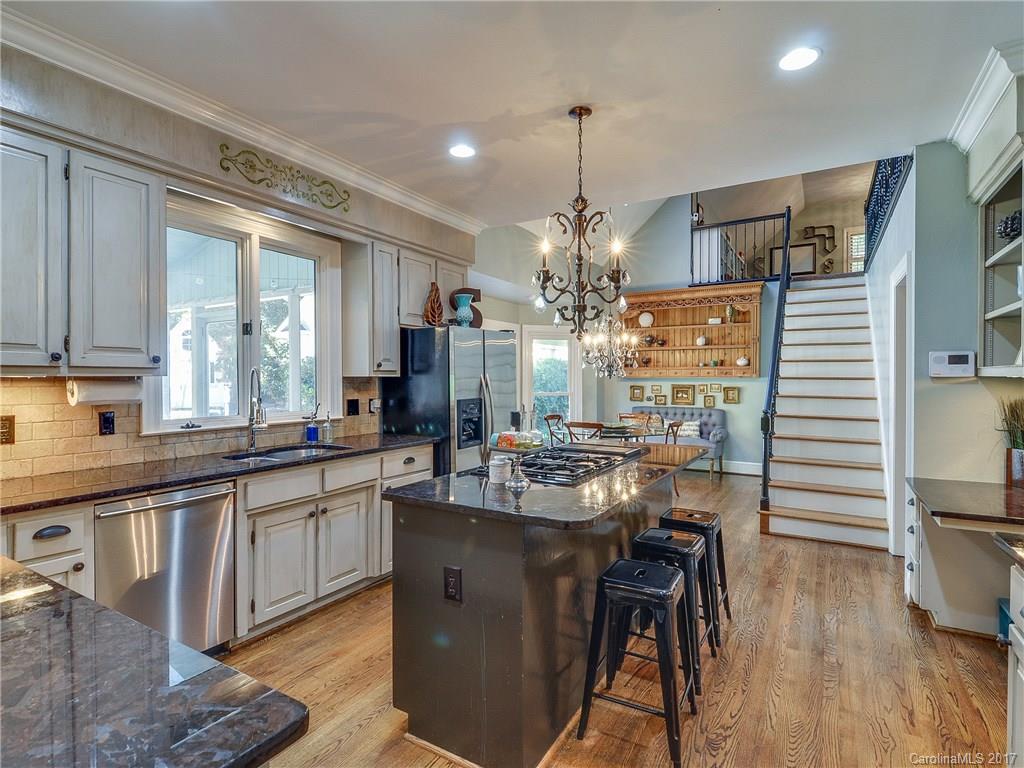 2722 Plantation Road Charlotte, NC 28270 - Photo 8 of 24 Gallery Image 8