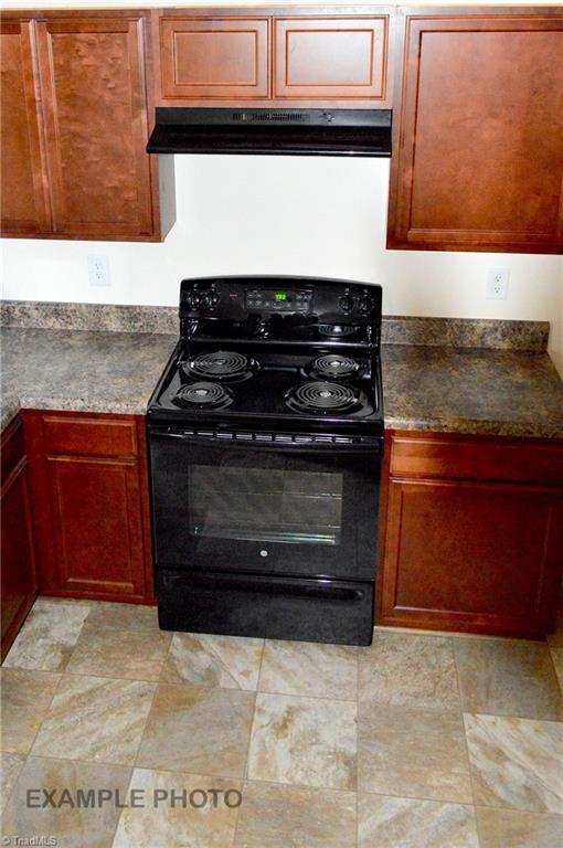 2133 West Simpson Road Burlington, NC 27217 - Photo 5 of 15 Gallery Image 5