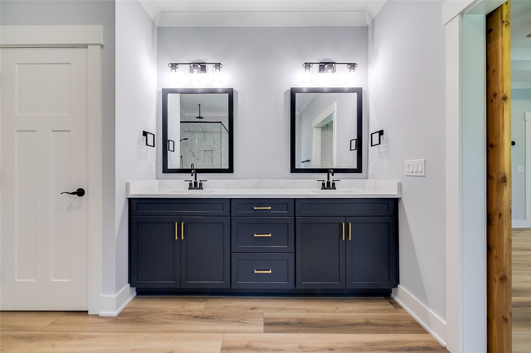 2014 Marshview Drive Northeast Townsend, GA 31331 - Photo 28 of 59 Double Vanities