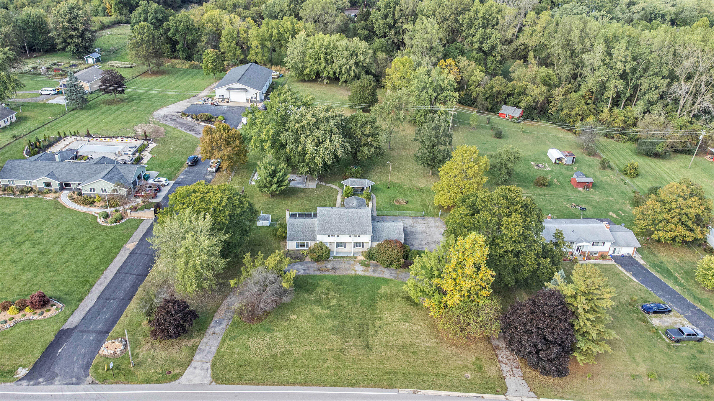 7435 Textile Road Ypsilanti, MI 48197 - Photo 15 of 30 028_dji_0879_261