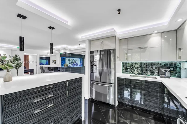 $265,000 | 665 Northeast 195th Street, Unit 326, Miami, FL 33179