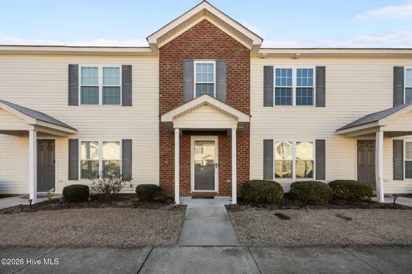 $199,500 | 4259 Dudleys Grant Drive, Unit F, Winterville, NC 28590