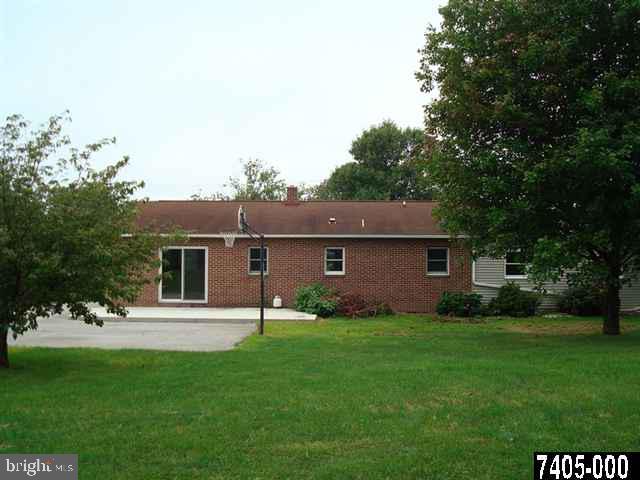 1985 Jefferson Road Spring Grove, PA 17362 - Photo 2 of 10