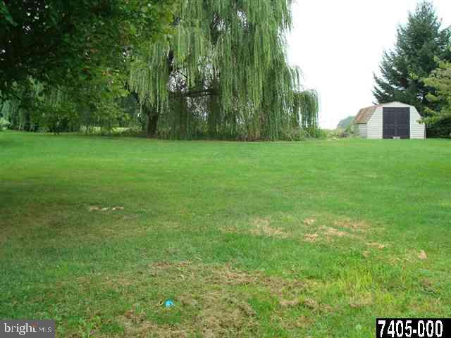 1985 Jefferson Road Spring Grove, PA 17362 - Photo 4 of 10