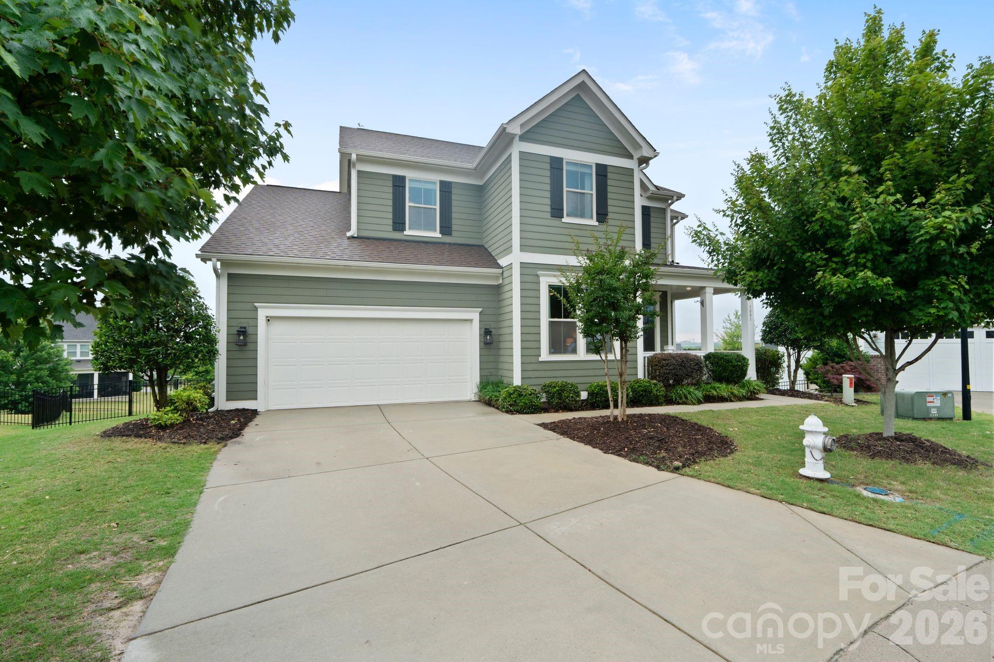 1001 Lazy Day Court Fort Mill, SC 29708 - Photo 2 of 47 Gallery Image 2