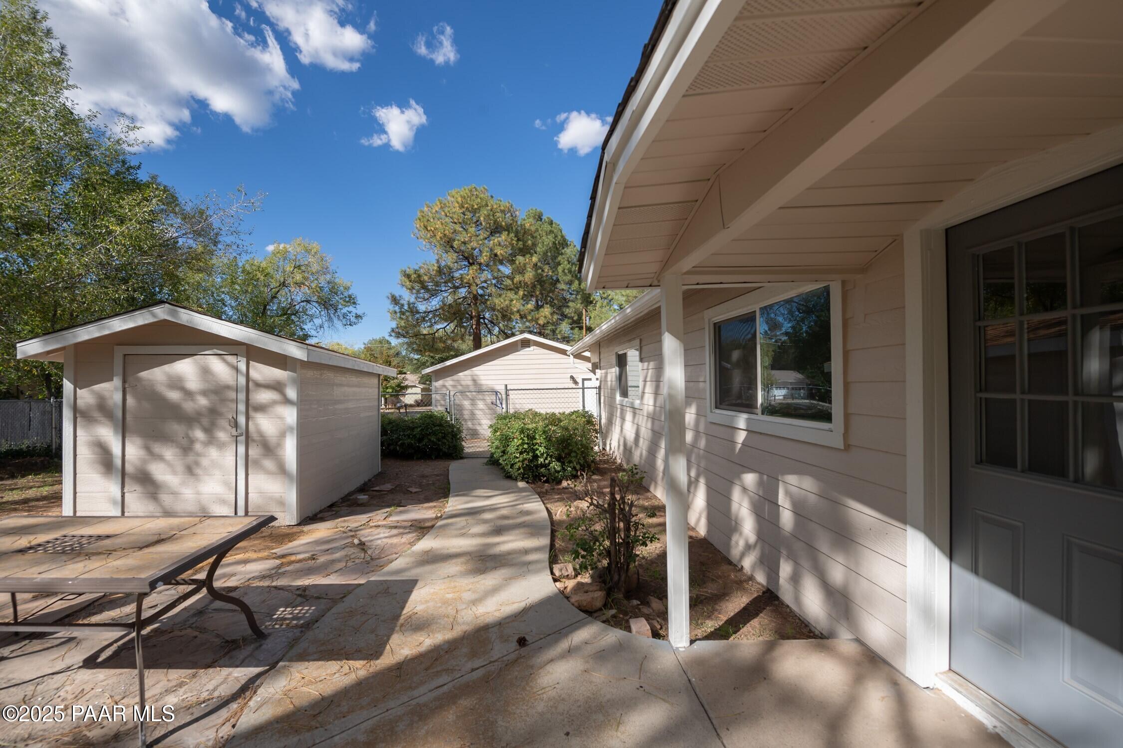 1229 Linden Road Prescott, AZ 86303 - Photo 14 of 30 Yard
