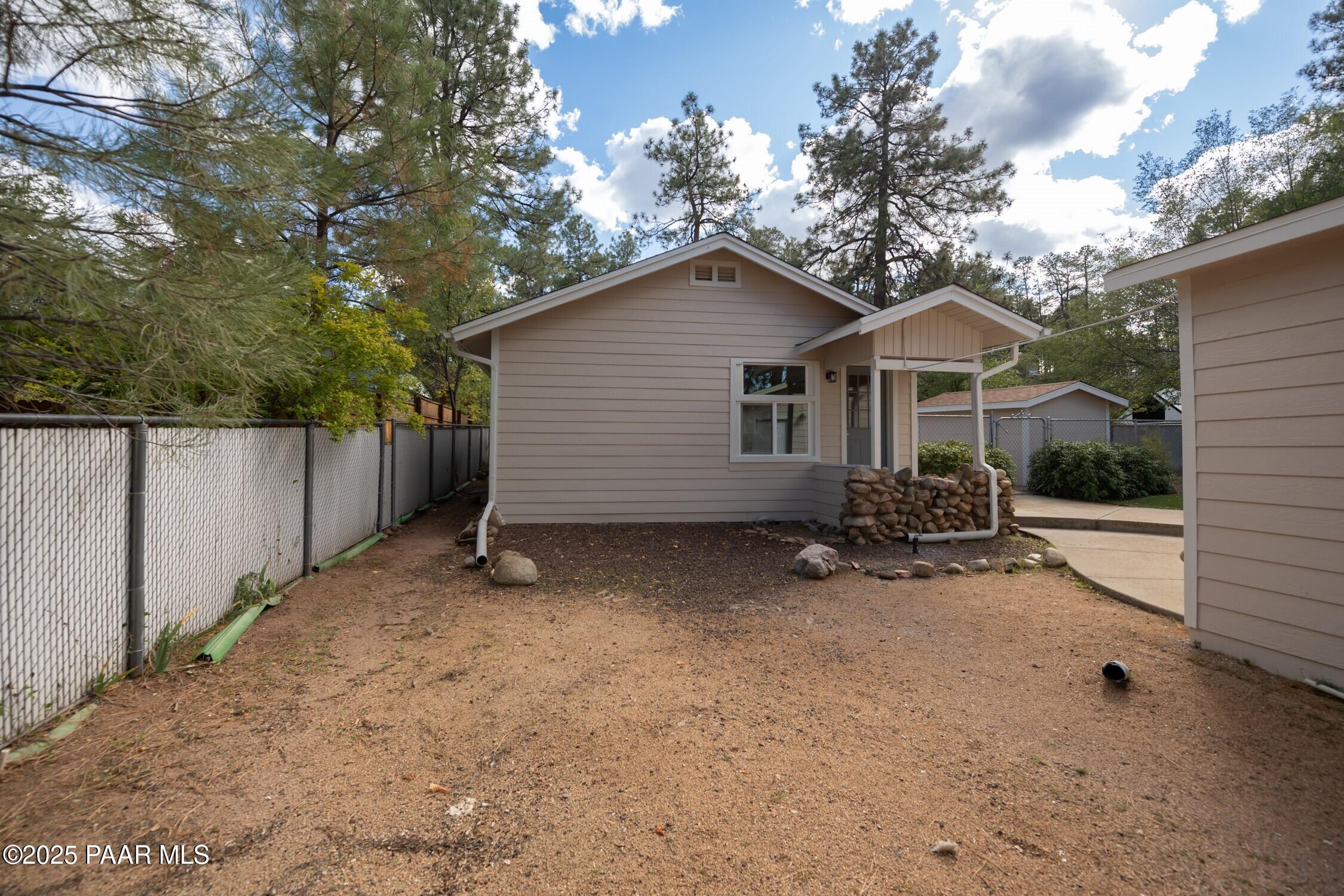 1229 Linden Road Prescott, AZ 86303 - Photo 15 of 30 Yard