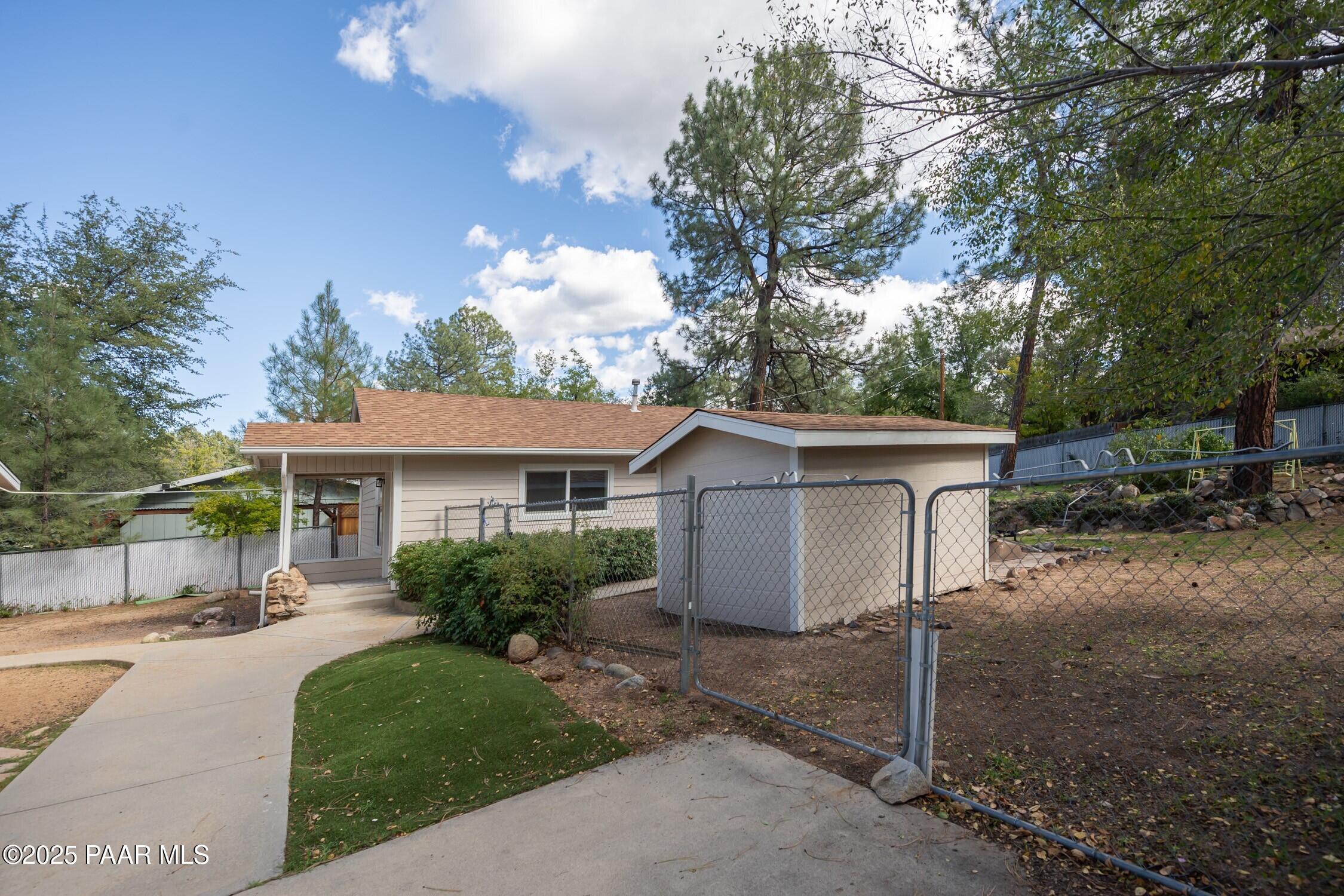 1229 Linden Road Prescott, AZ 86303 - Photo 17 of 30 Yard