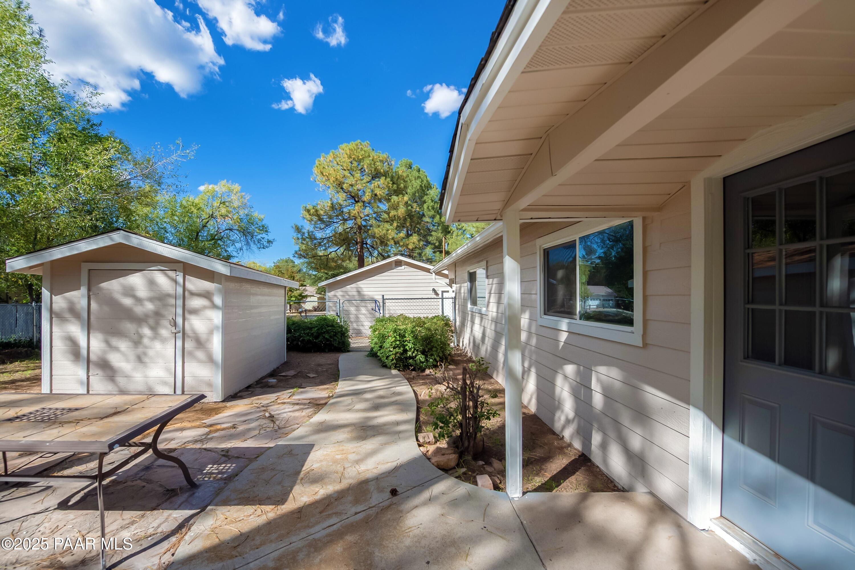 1229 Linden Road Prescott, AZ 86303 - Photo 21 of 30 Patio