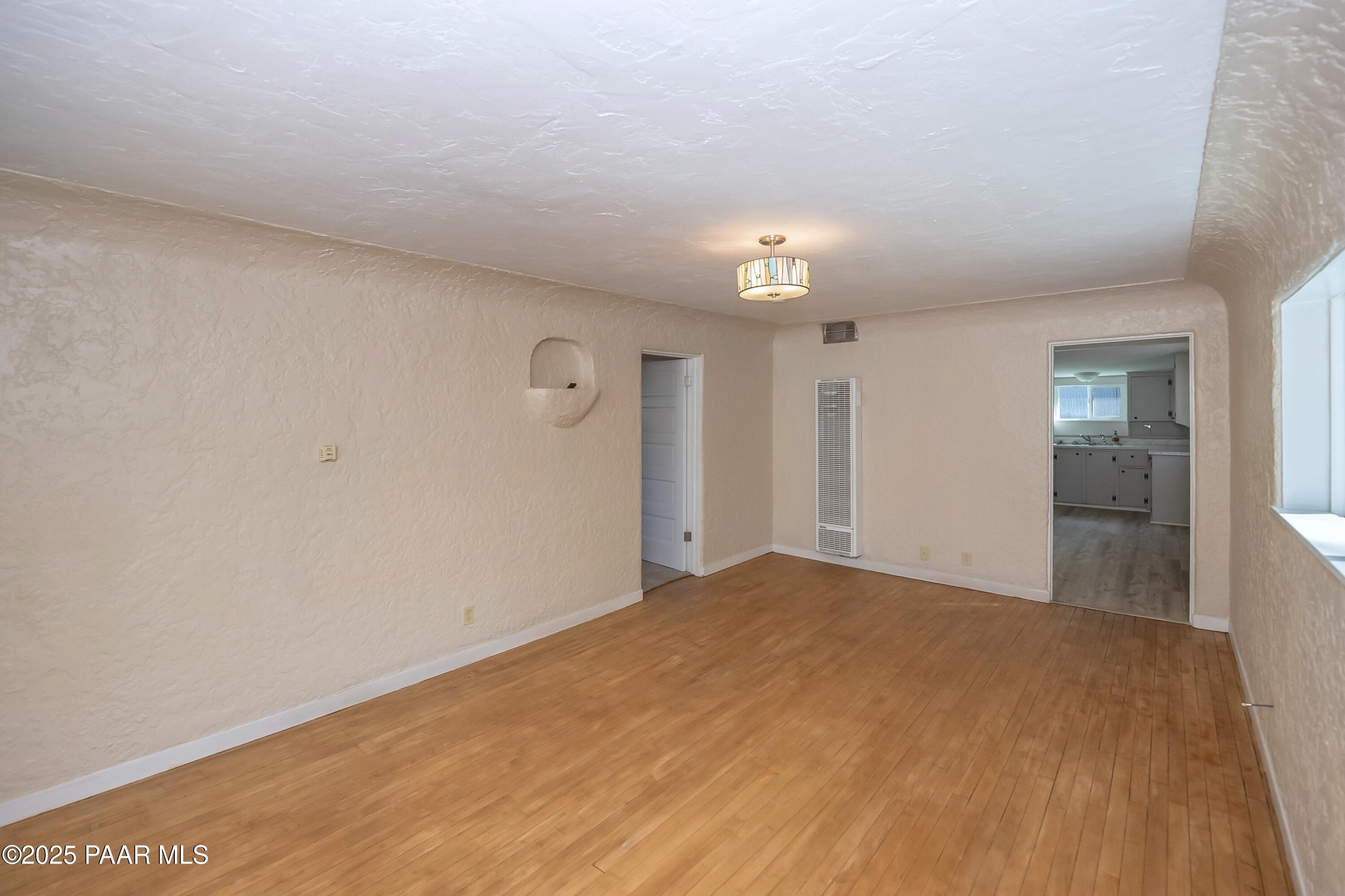 1229 Linden Road Prescott, AZ 86303 - Photo 3 of 30 Living Room
