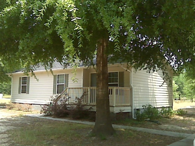 69 Kent Street Windsor, SC 29856 - Photo 12 of 14