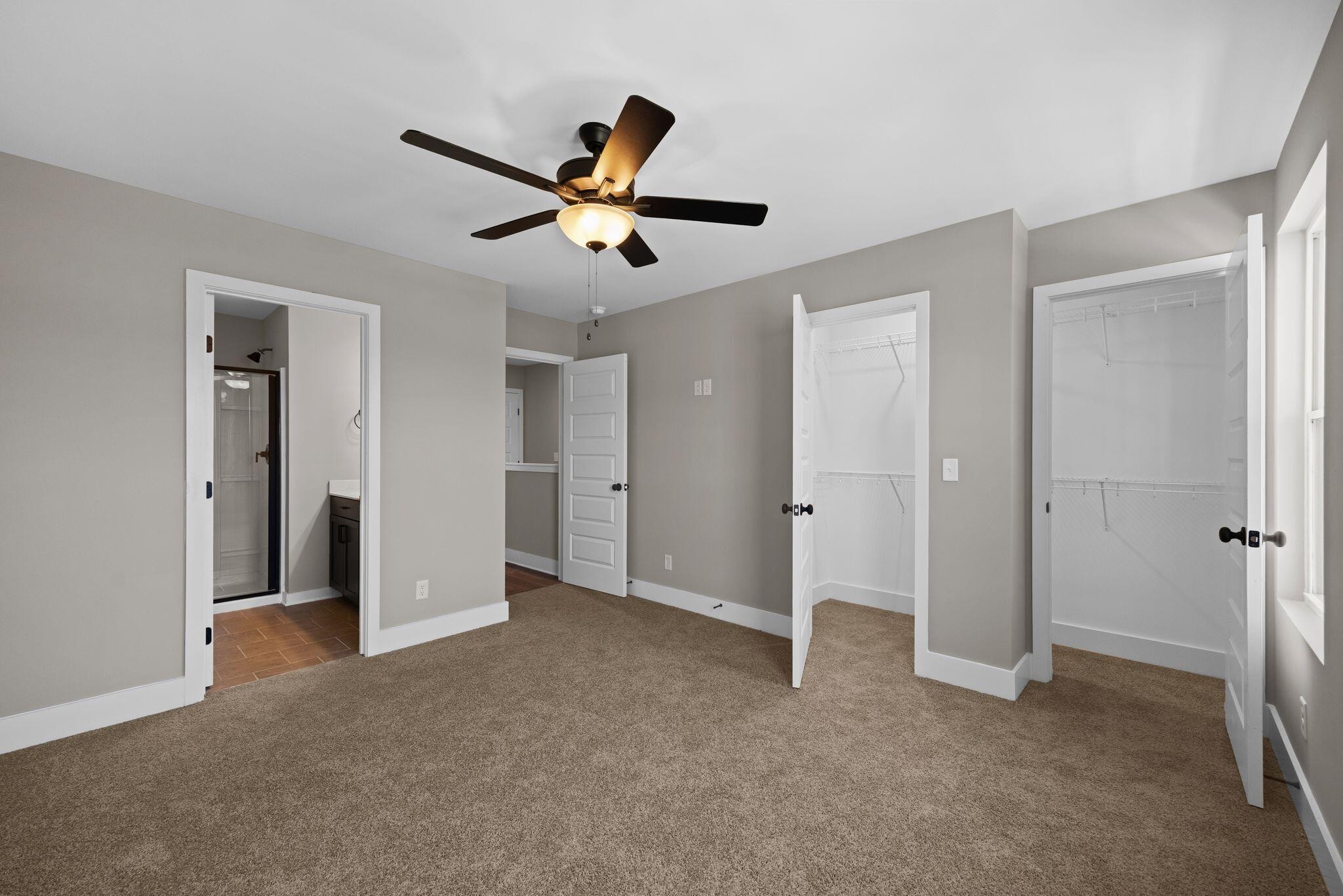2413 East 17th Street Chattanooga, TN 37404 - Photo 15 of 42 a view of empty room with window