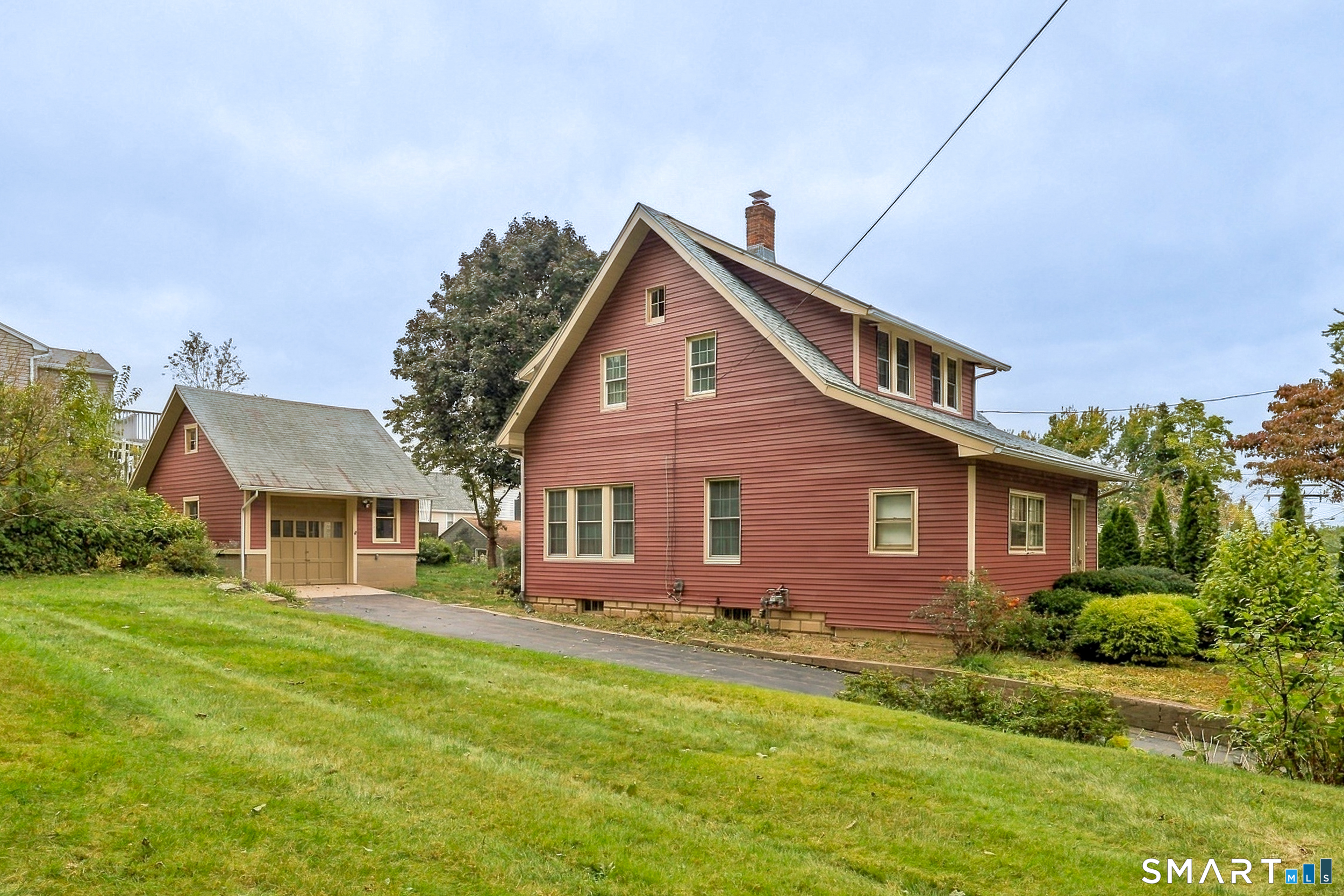 18 Coram Road Shelton, CT 06484 - Photo 3 of 35 Gallery Image 3