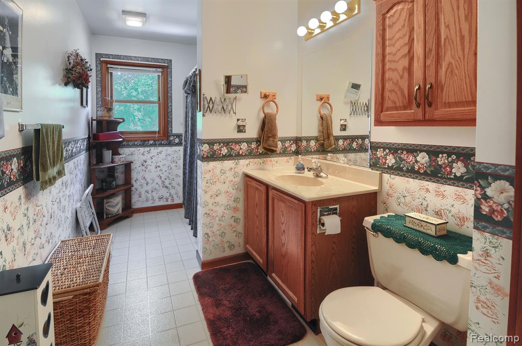 3925 Hunters Creek Road Metamora, MI 48455 - Photo 24 of 63