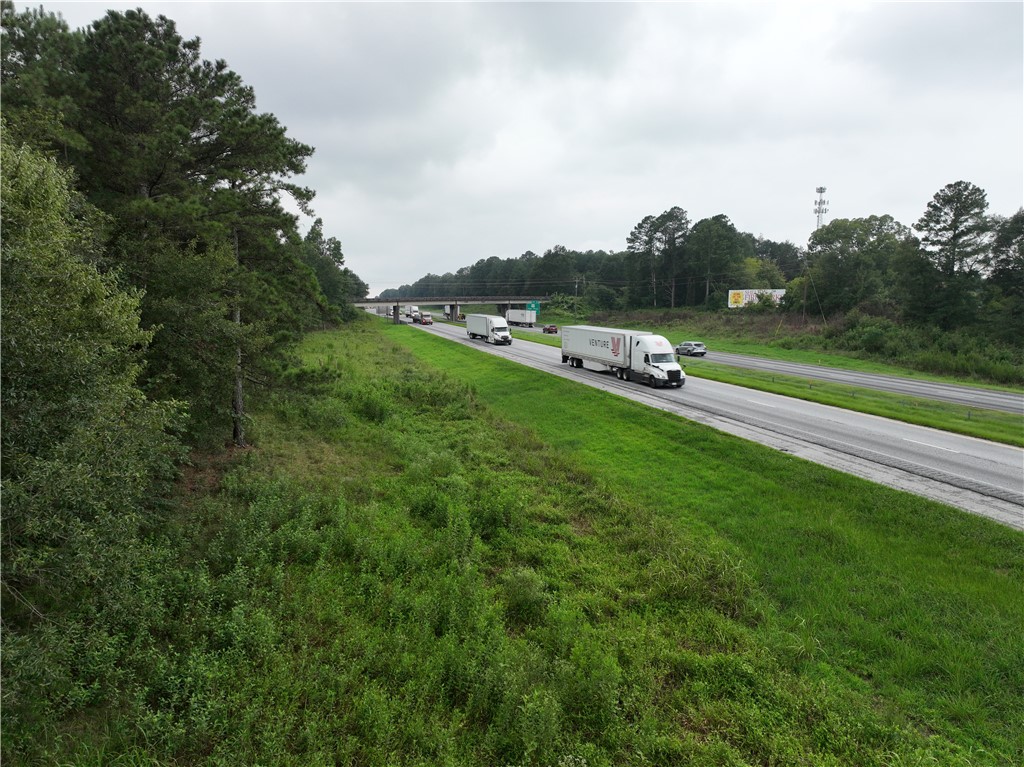 135 Herring Road Fair Play, SC 29643 - Photo 8 of 31