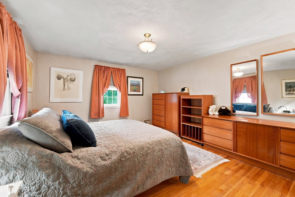 12 Swanson Road Framingham, MA 01701 - Photo 20 of 42