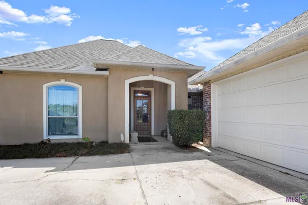 $290,000 | 12540 Fawn Wood Drive, Walker, LA 70785
