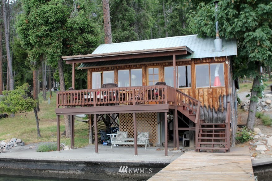 12022 South Lakeshore Road Chelan, WA 98816 - Photo 22 of 24 Gallery Image 22