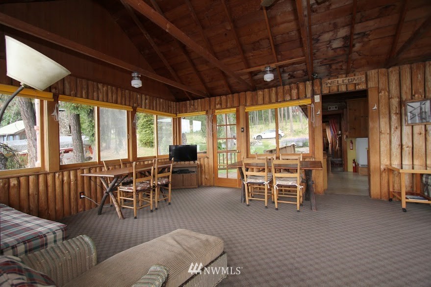 12022 South Lakeshore Road Chelan, WA 98816 - Photo 8 of 24 Gallery Image 8