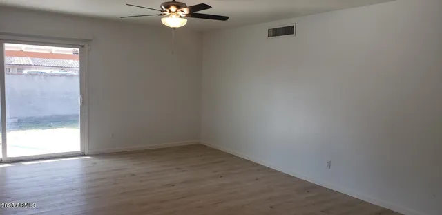 $2,550 | 2001 West Summit Place, Chandler, AZ 85224