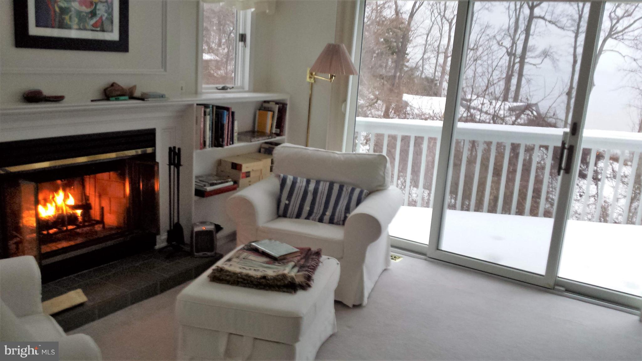 2320 Vern Road Port Republic, MD 20676 - Photo 15 of 28 Family Room