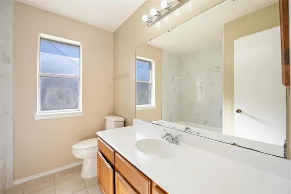 $1,600 | 3811 Meadow Pl Drive, Houston, TX 77082