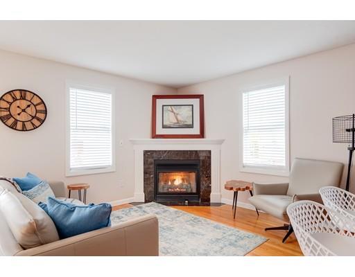 44 Castine Street Worcester, MA 01606 - Photo 5 of 21 Gallery Image 5