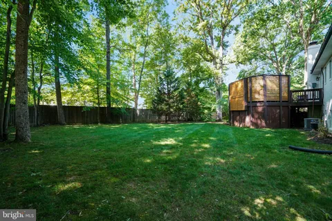 $970,000 | 7506 Oriole Avenue, Springfield, VA 22150
