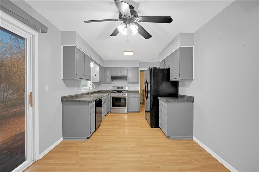 174 Southeast 421st Road Warrensburg, MO 64093 - Photo 11 of 49