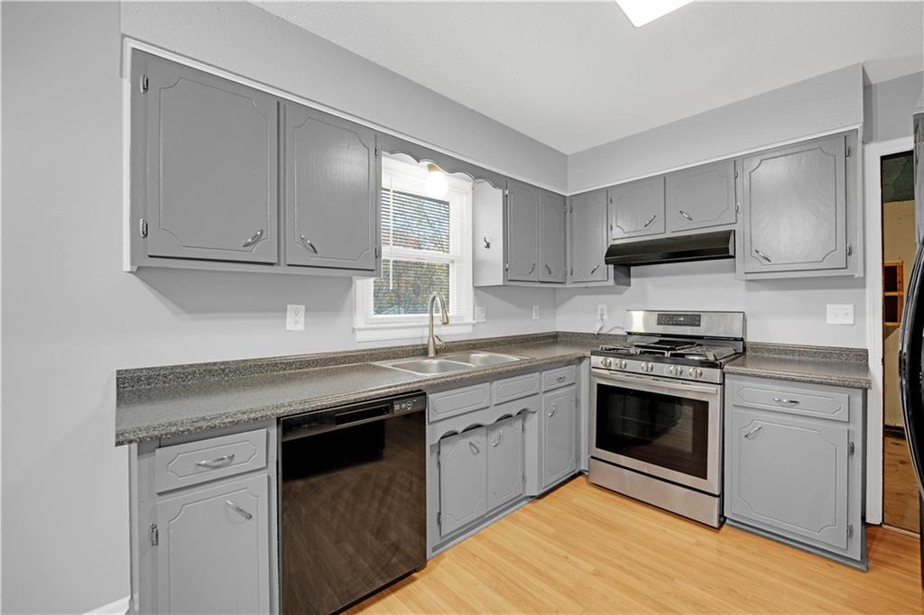 174 Southeast 421st Road Warrensburg, MO 64093 - Photo 17 of 49