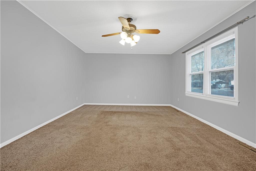 174 Southeast 421st Road Warrensburg, MO 64093 - Photo 3 of 49