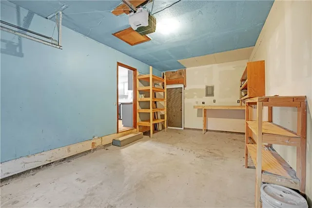 $205,000 | 174 Southeast 421st Road, Warrensburg, MO 64093